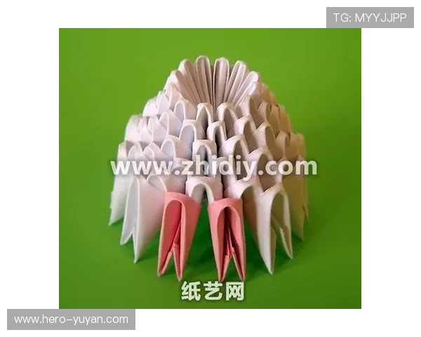 如何利用折纸技巧制作足球星卡包详细教程 如何利用折纸技巧制作足球星卡包详细教程